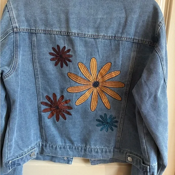 Light Blue Embroidered Denim Jacket - Women's Jean Jacket - Picture 4 of 6